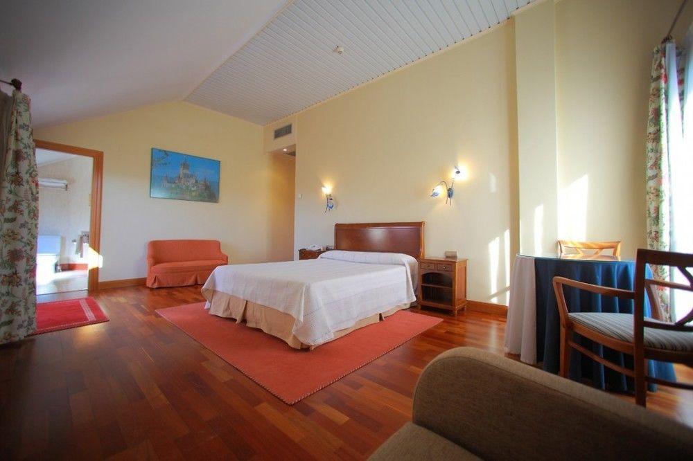 Hotel Modus Vivendi โซเปลานา ภายนอก รูปภาพ