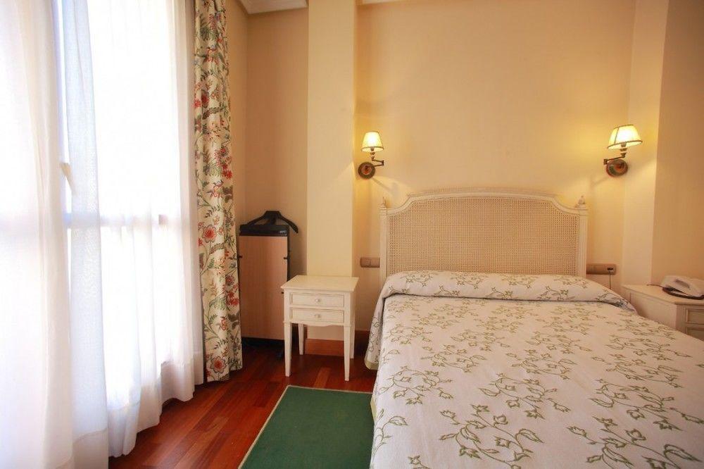 Hotel Modus Vivendi โซเปลานา ภายนอก รูปภาพ