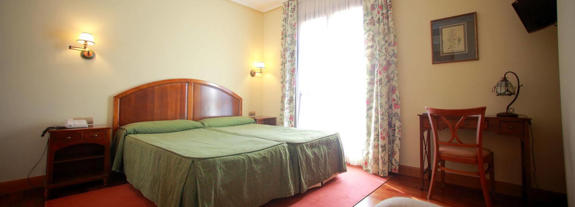 Hotel Modus Vivendi โซเปลานา ภายนอก รูปภาพ